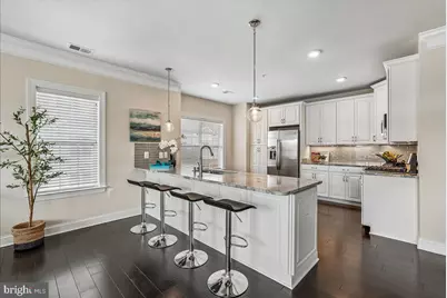 44605 York Crest Terrace #401, Ashburn, VA 20147 - Photo 12