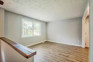 584 Rockbridge Dr SE, Leesburg, VA 20175 - Photo 4