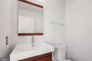 20379 Snowpoint Pl, Ashburn, VA 20147 - Photo 14