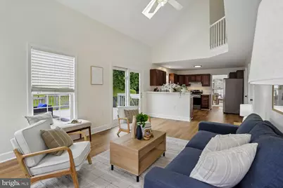 20893 Fowlers Mill Circle, Ashburn, VA 20147 - Photo 32