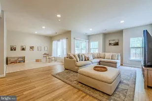 21884 Fieldthorn Terrace, Broadlands, VA 20148 - Photo 8