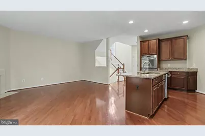 42371 Trellis Square, Brambleton, VA 20148 - Photo 24