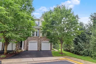42371 Trellis Square, Brambleton, VA 20148 - Photo 1