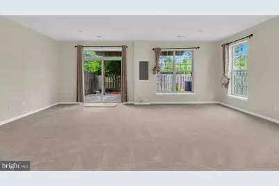 25284 Arrowroot Terrace, Chantilly, VA 20152 - Photo 16