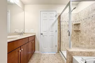 43520 Stonecliff Terrace, Chantilly, VA 20152 - Photo 32