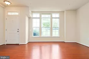 43520 Stonecliff Terrace, Chantilly, VA 20152 - Photo 8