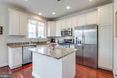 42713 Tunstall Terrace, Ashburn, VA 20147 - Photo 6