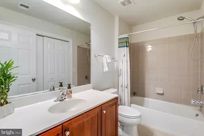 42713 Tunstall Terrace, Ashburn, VA 20147 - Photo 14