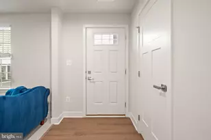 24550 Pommel Ter, Dulles, VA 20166 - Photo 4