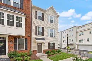 24550 Pommel Ter, Dulles, VA 20166 - Photo 2