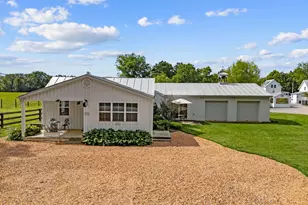 35327 Snake Hill Rd, Middleburg, VA 20117 - Photo 2