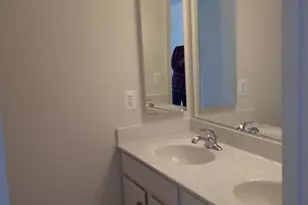 42387 Trellis Square, Brambleton, VA 20148 - Photo 14