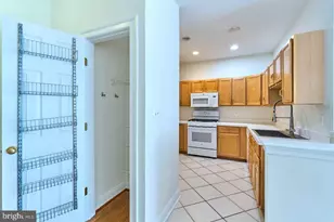 46358 Pryor Square, Sterling, VA 20165 - Photo 10