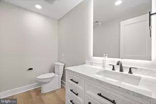 13549 Hanging Rock Ln, Lovettsville, VA 20180 - Photo 16