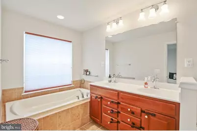 25501 Amber Gate Terrace, Chantilly, VA 20152 - Photo 16