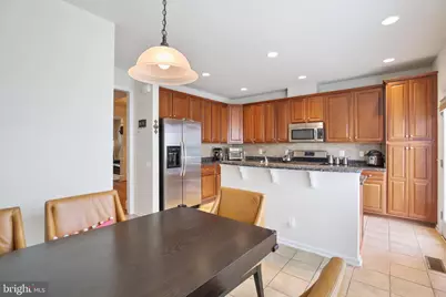 25501 Amber Gate Terrace, Chantilly, VA 20152 - Photo 4