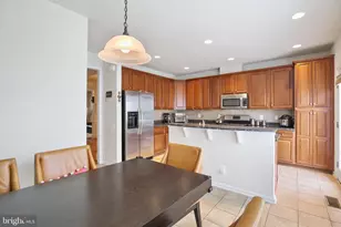 25501 Amber Gate Terrace, Chantilly, VA 20152 - Photo 4