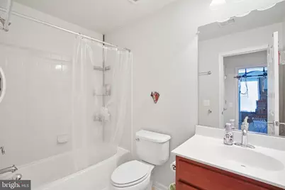 25501 Amber Gate Terrace, Chantilly, VA 20152 - Photo 20