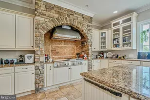 19949 Pleasant Meadow Ln, Purcellville, VA 20132 - Photo 22