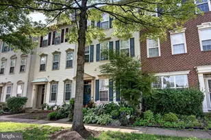 26129 Nimbleton Square, Chantilly, VA 20152 - Photo 2