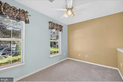 26129 Nimbleton Square, Chantilly, VA 20152 - Photo 32