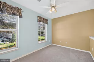 26129 Nimbleton Square, Chantilly, VA 20152 - Photo 32