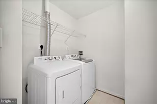 26129 Nimbleton Square, Chantilly, VA 20152 - Photo 34