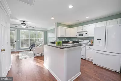 46964 Courtyard Square, Sterling, VA 20164 - Photo 12