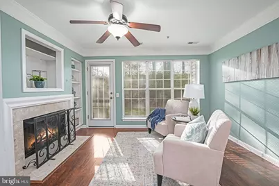 46964 Courtyard Square, Sterling, VA 20164 - Photo 2
