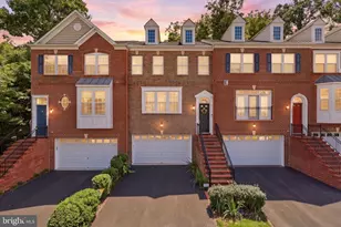 20200 Center Brook Square, Sterling, VA 20165 - Photo 1