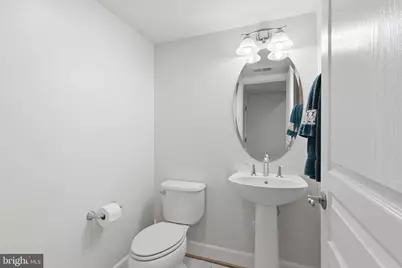 20200 Center Brook Square, Sterling, VA 20165 - Photo 32