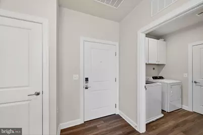 21630 Hawksbill High Circle #405, Sterling, VA 20164 - Photo 8