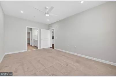 21630 Hawksbill High Circle #405, Sterling, VA 20164 - Photo 20