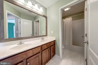22739 Balduck Terrace, Brambleton, VA 20148 - Photo 28