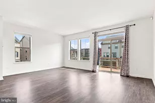 43433 Robey Sq, Ashburn, VA 20148 - Photo 22
