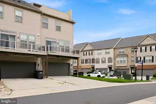 43433 Robey Sq, Ashburn, VA 20148 - Photo 6
