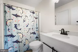 6 Sugarland Square Ct, Sterling, VA 20164 - Photo 18