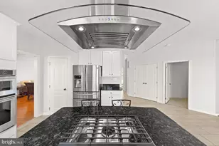 22561 Howardsville Woods Ct, Ashburn, VA 20148 - Photo 20