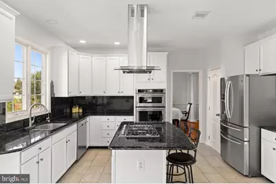 22561 Howardsville Woods Court, Ashburn, VA 20148 - Photo 16