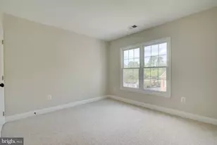 43242 Mission Hills Way, Leesburg, VA 20176 - Photo 18
