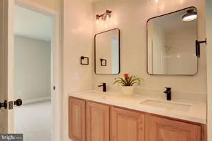 43242 Mission Hills Way, Leesburg, VA 20176 - Photo 16