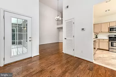 46600 Ellicott Square #202, Sterling, VA 20165 - Photo 8
