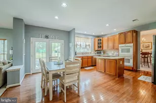 44226 Mohave Dr, Ashburn, VA 20147 - Photo 8