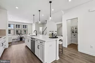 19677 Sepia Sq, Ashburn, VA 20147 - Photo 2