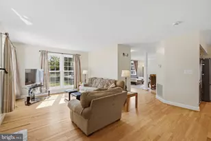 20896 Fowlers Mill Cir, Ashburn, VA 20147 - Photo 8