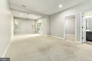 23253 Tradewind Dr, Ashburn, VA 20148 - Photo 28