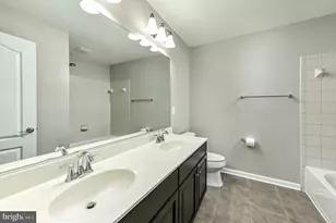 23253 Tradewind Dr, Ashburn, VA 20148 - Photo 26