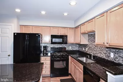 109 Shirley Square SE, Leesburg, VA 20175 - Photo 12