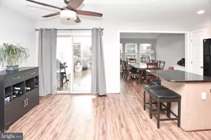 109 Shirley Square SE, Leesburg, VA 20175 - Photo 18