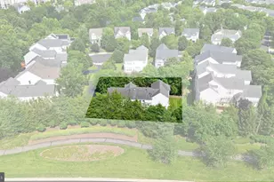 21817 Wingfoot Ct, Broadlands, VA 20148 - Photo 1